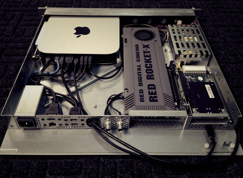 [FOR RENT] RED ROCKETX xMac Mini enclosure